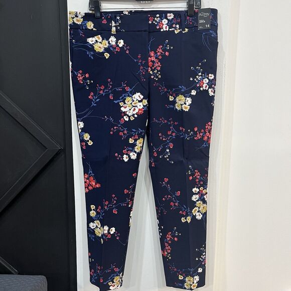 New York & Company Pants - NWT 7th Avenue Floral Print Slim Leg Ankle Pants Size 14